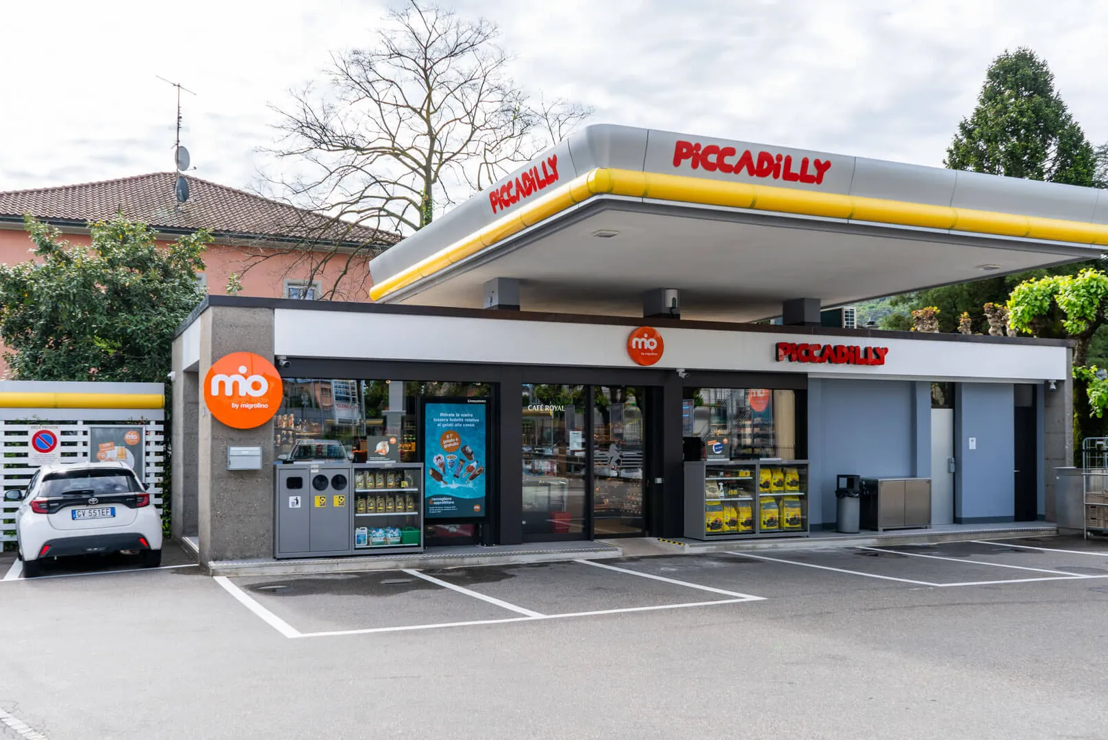 Piccadilly Balerna Via San Gottardo 13