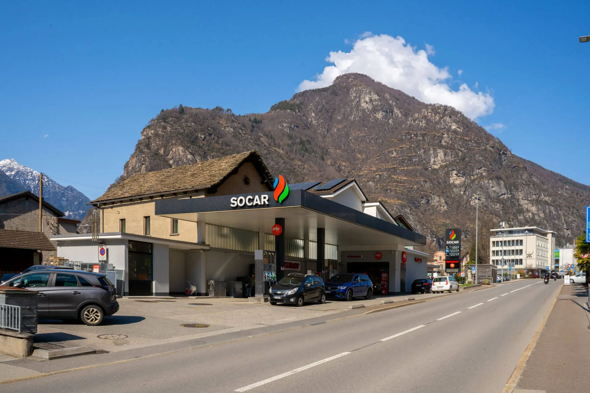 Piccadilly Biasca Via Generale Guisan 1