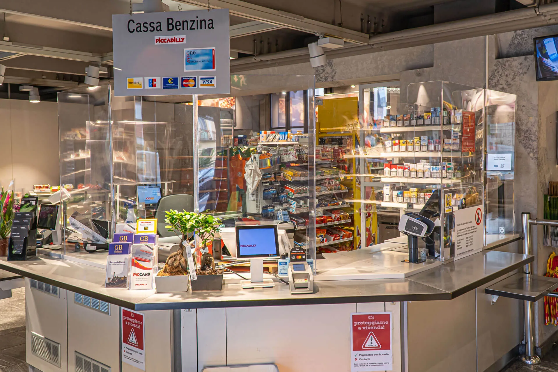 Piccadilly Chiasso Minimarket