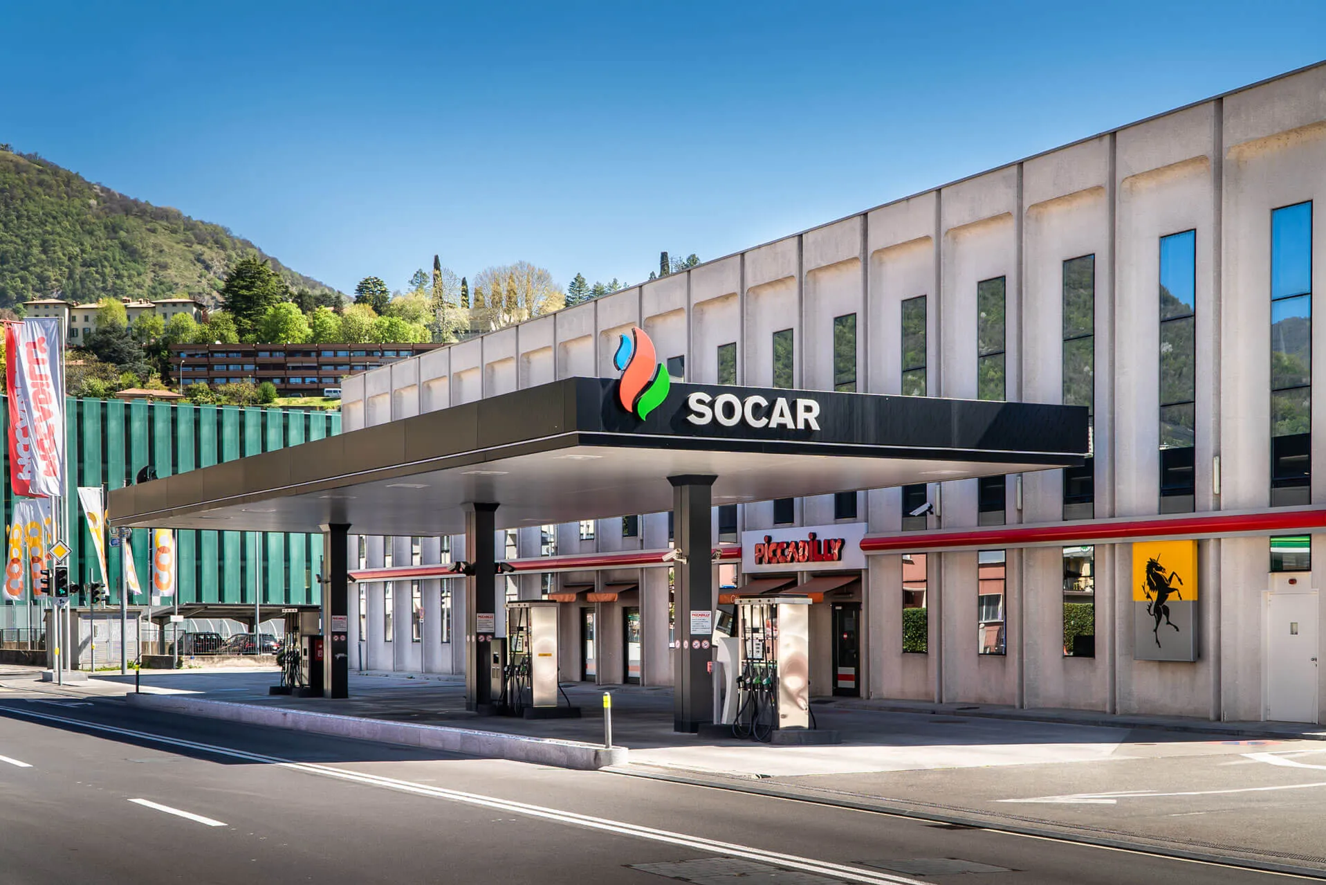 Piccadilly Chiasso Via Comacini 10